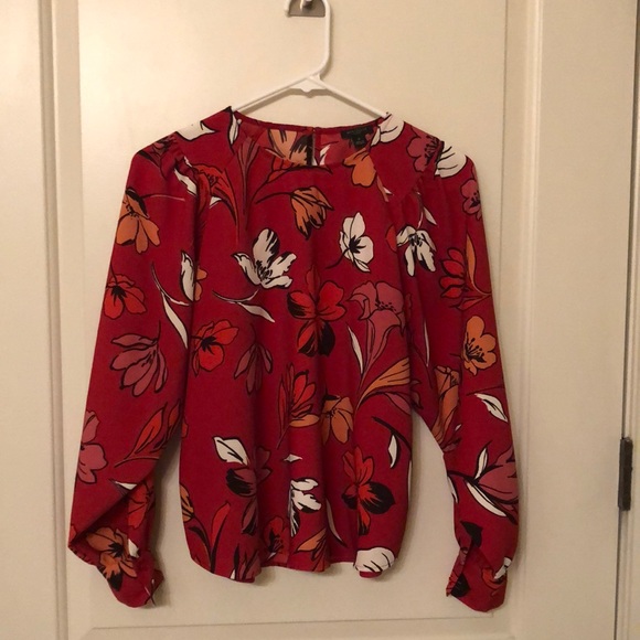 Ann Taylor Petite Floral Shirred Shoulder Top SP - Picture 1 of 7
